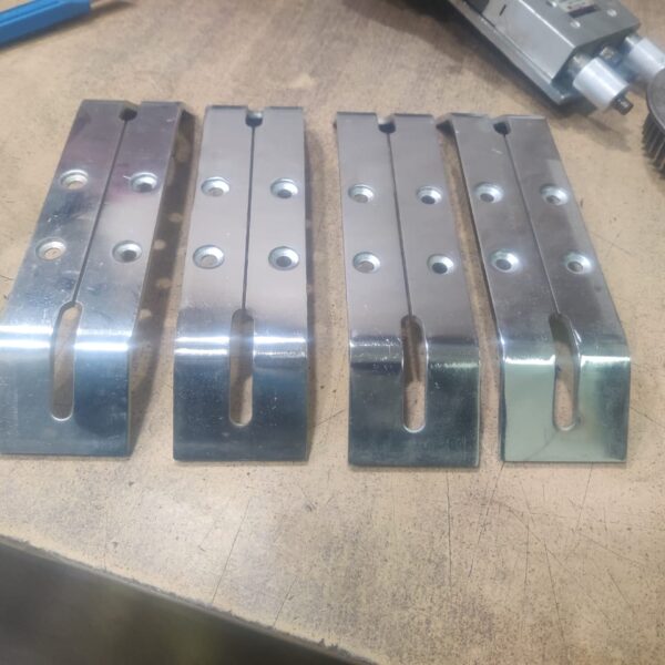BOTTOM PLATE